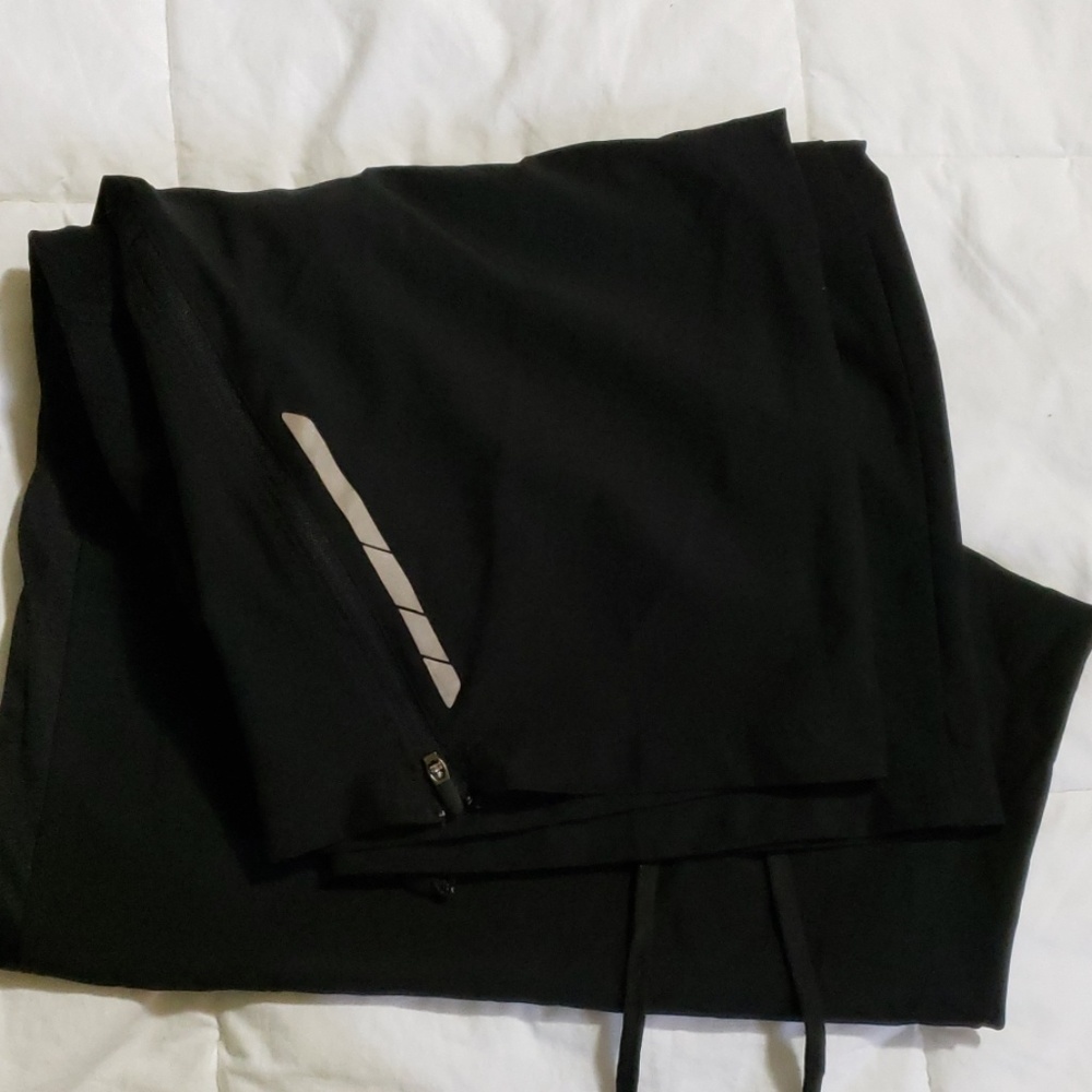 Pants - Picture 2 of 3